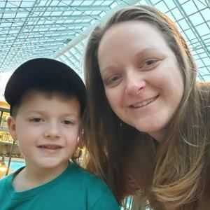 Meet your Posher, Lindsay